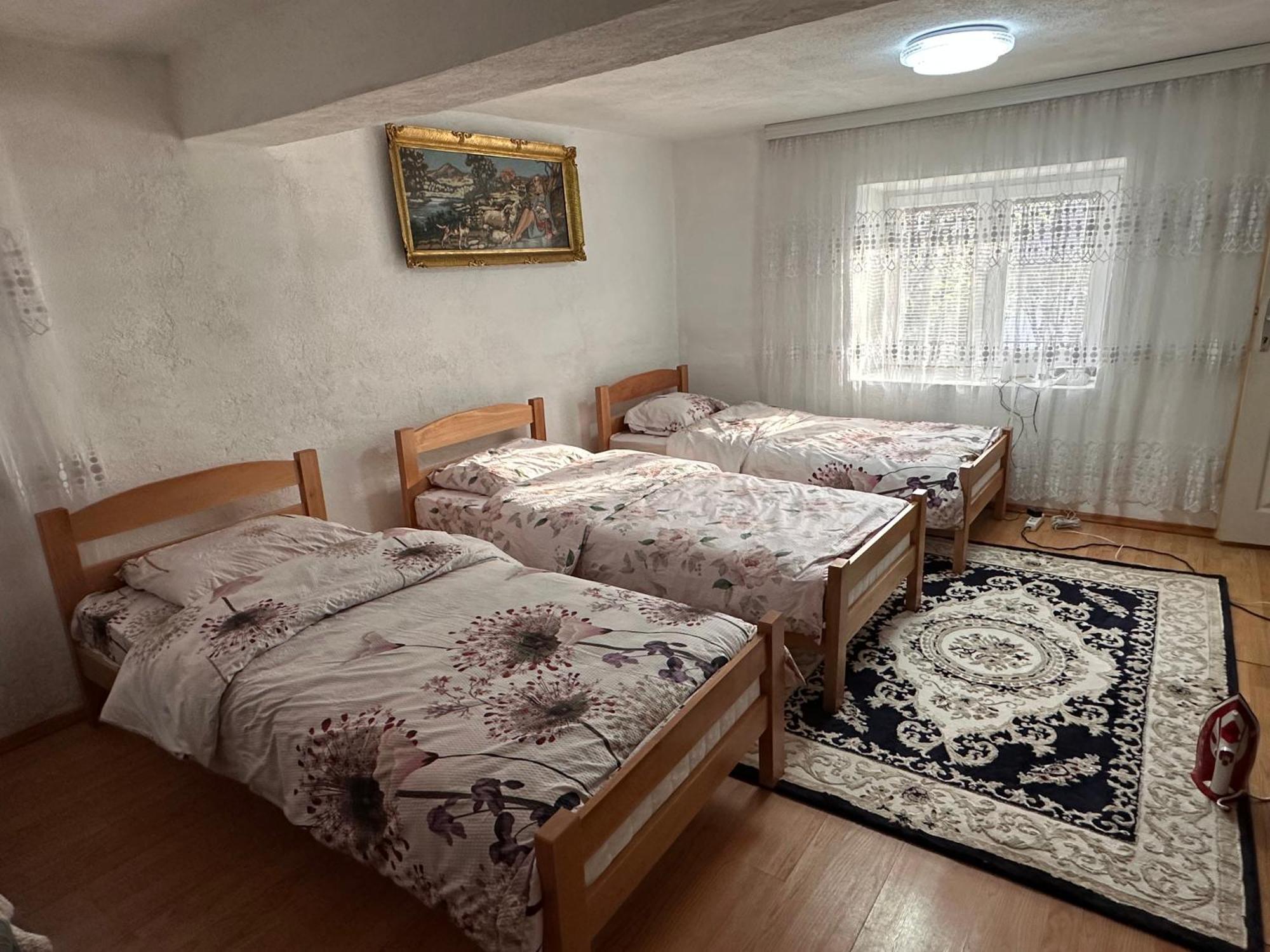 Guest House Guri Vuthaj Exterior foto